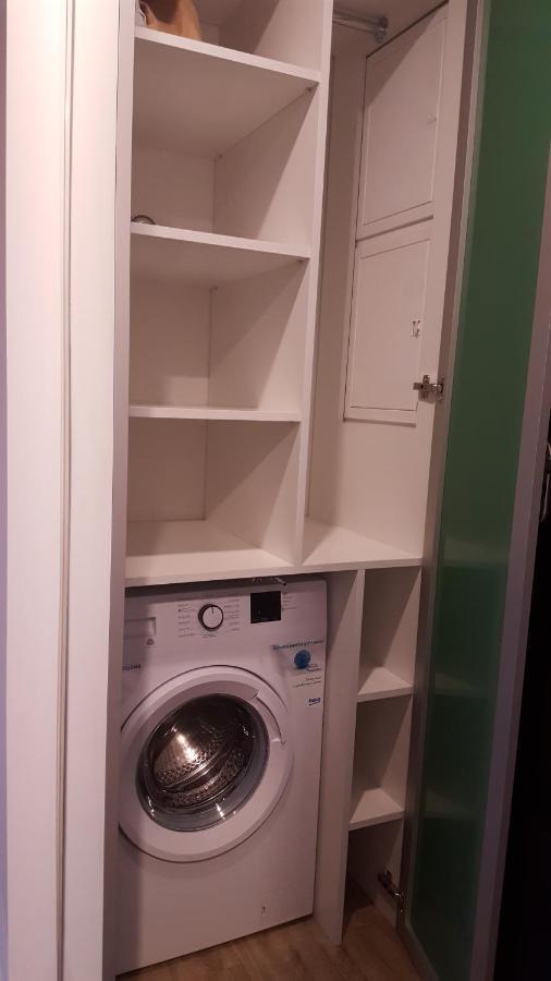 Apartament Wsrod 1000Cy Swiatel - Z Parkingiem W Hali Garazowej- Duzy Balkon Z Lezakami - Piekny Widok Noca Na Panorame Tysiaclecia Катовице Экстерьер фото